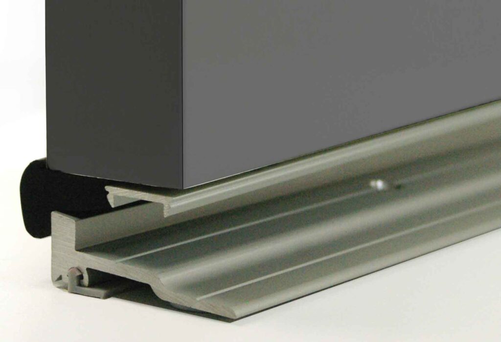 Box Truck Roll Up Door Replacement in Olathe, KS
